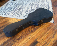 Load image into Gallery viewer, Unknown 1960s Plywood Acoustic Case
