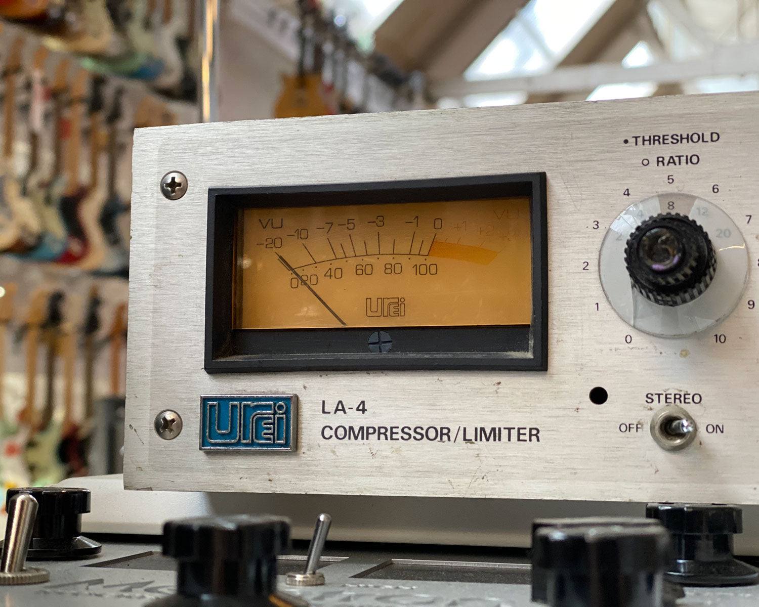 ☆UREI ウーレイ LA-4 COMPESSOR/LIMITER コンプレッサー 12579 12562