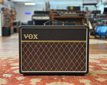 Load image into Gallery viewer, VOX AC10C1

