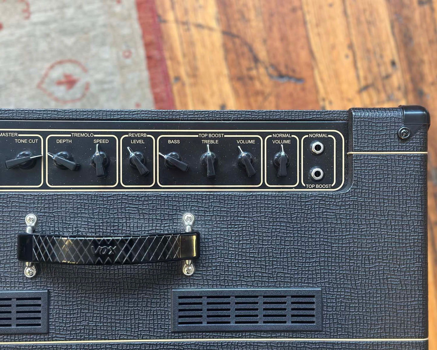 VOX AC15C1X Custom 15-Watt 1x12" Blue Alnico Guitar Valve Combo