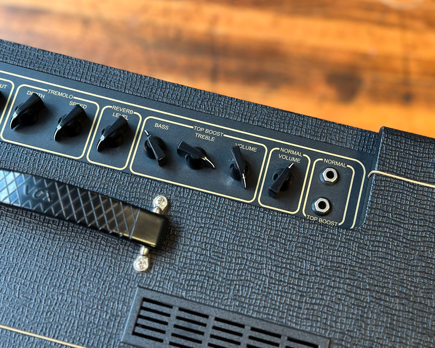VOX AC15CH Custom Guitar Amplifier Head