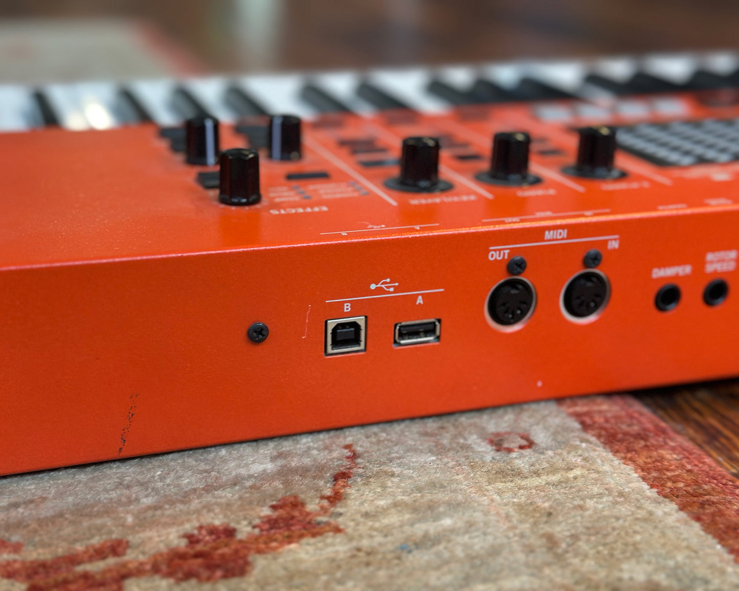 VOX Continental 61 Organ w/ Stand