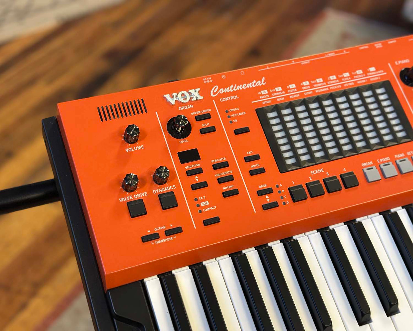 VOX Continental 61 Organ w/ Stand