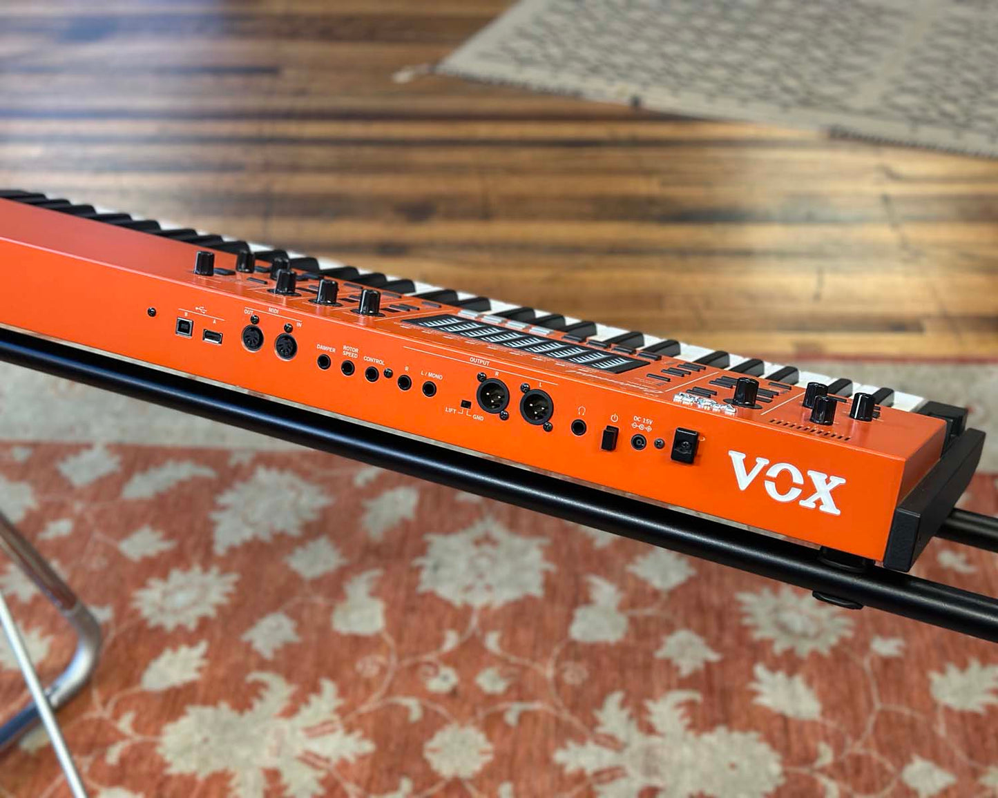 VOX Continental 61 Organ w/ Stand