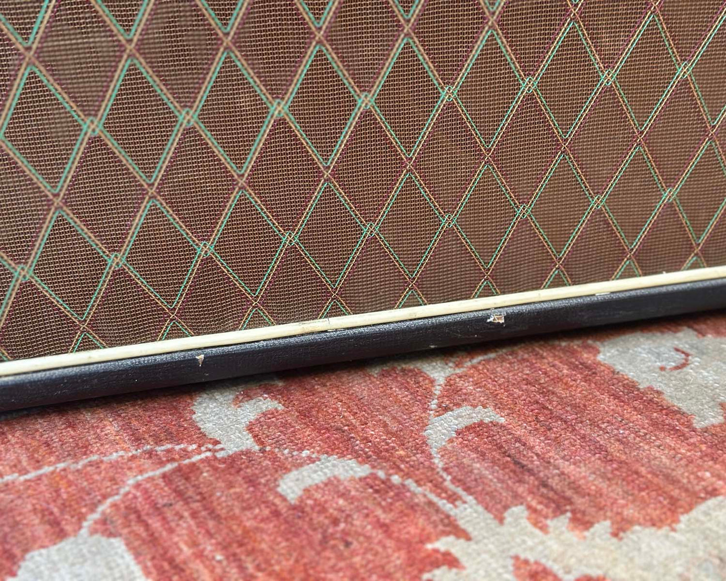 VOX V212BN Guitar Cabinet - Celestion Blue