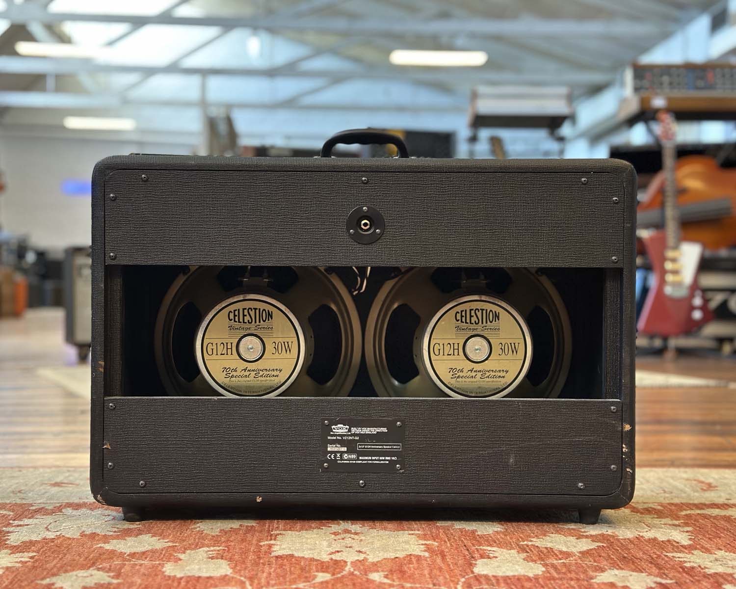 VOX V212NT-G2 2X12