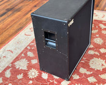 Load image into Gallery viewer, VOX V412BK 120 Watt 8Ω 4x12&quot; Guitar Cabinet
