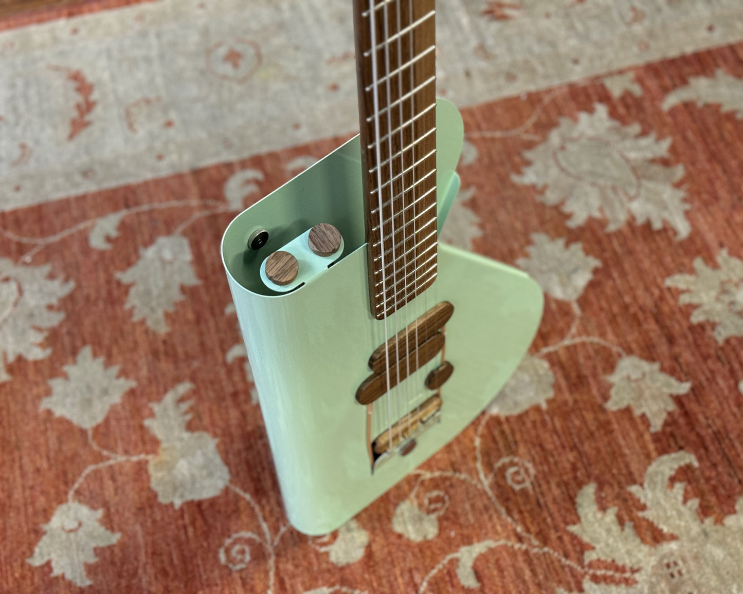 Verso Instruments Orbit Baritone Guitar