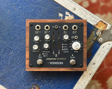 Load image into Gallery viewer, Vongon Polyphrase Stereo Echo and Looping Device
