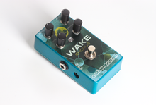 Load image into Gallery viewer, Catalinbread Wake Chorus
