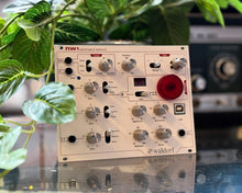 Load image into Gallery viewer, Waldorf NW1 Wavetable Module
