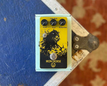 Load image into Gallery viewer, Walrus Audio Iron Horse Distortion V2

