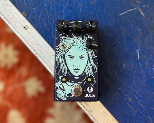 Walrus Audio Julia Chorus Vibrato