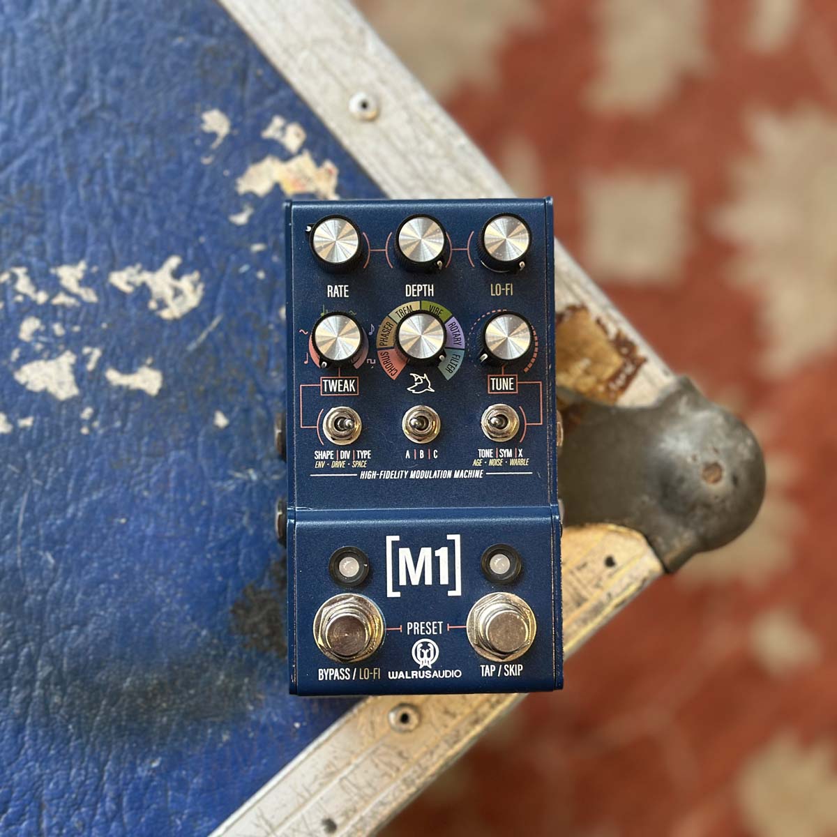 Walrus Audio MAKO Series - M1 High-Fidelity Modulation Machine