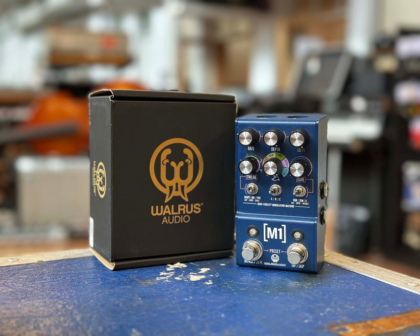 Walrus Audio MAKO Series - M1 High-Fidelity Modulation Machine