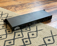 Load image into Gallery viewer, Warm Audio Tone Beast TB12 - Black
