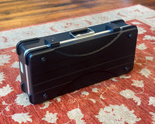 Load image into Gallery viewer, Warwick Rockboard ABS Case for Tres 3.1 Pedalboard w/ Rockhouse Pedal Board &amp; Power Supply
