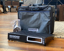 Load image into Gallery viewer, Warwick Rockboard QUAD 4.1 with Gig Bag
