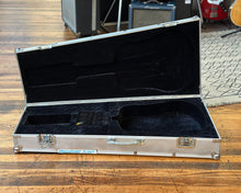 Load image into Gallery viewer, Warwick Rockcase Acoustic Guitar Case - Flightcase!
