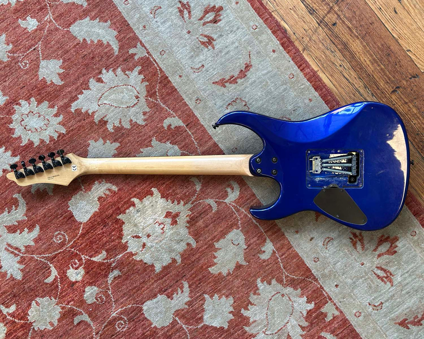 2000 Washburn WG-500 - Electric Blue w/ Licensed Floyd Rose Tremolo System