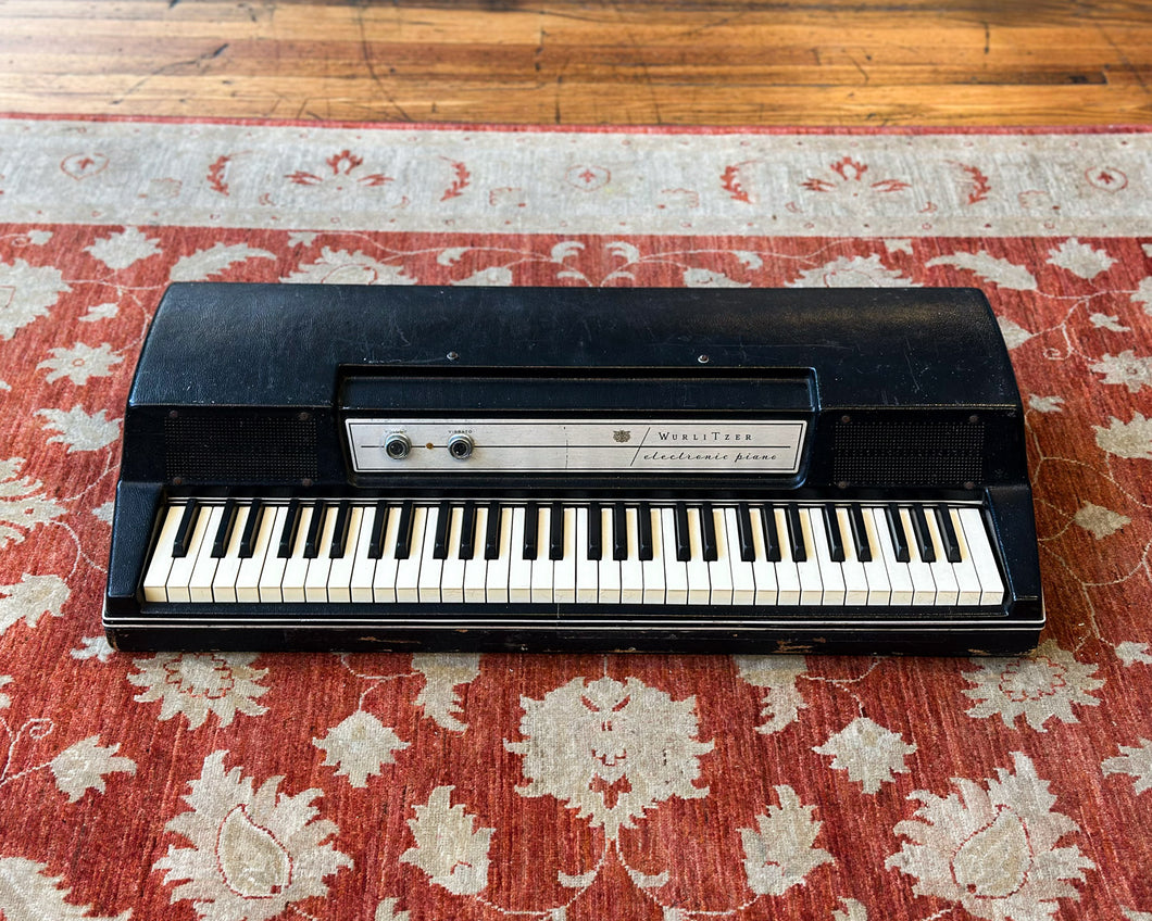 1971 Wurlitzer 200A - Black