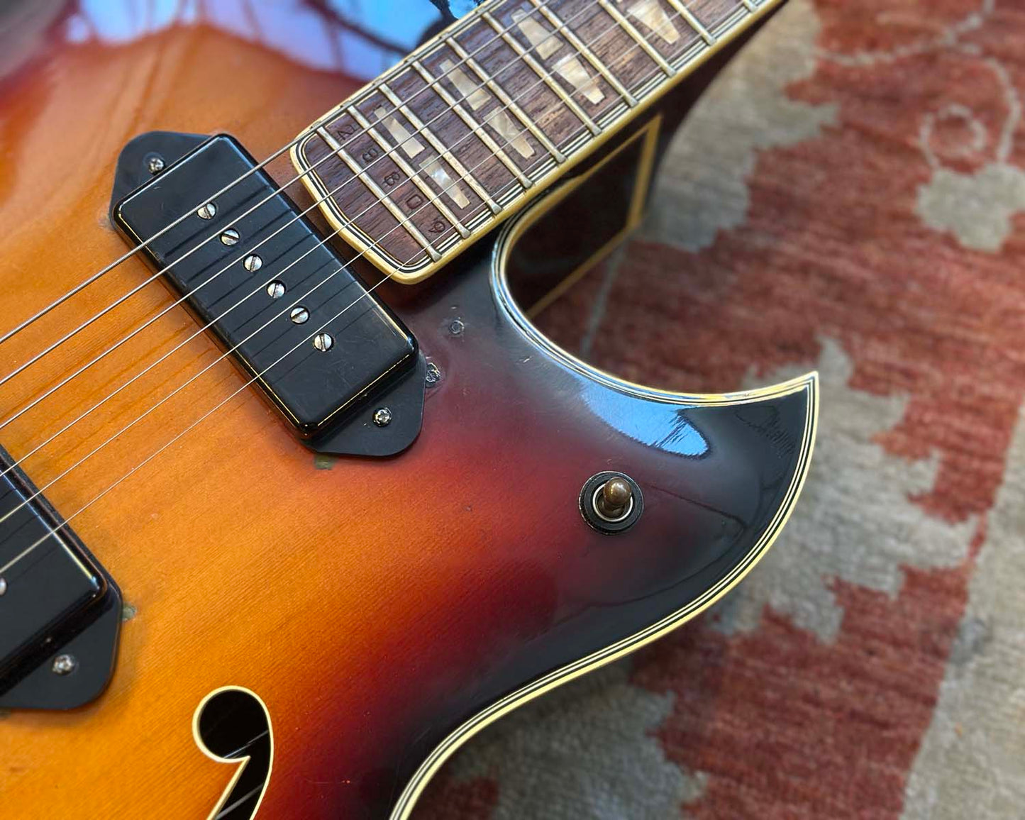 1974 YAMAHA AE-11 Archtop MIJ - Sunburst
