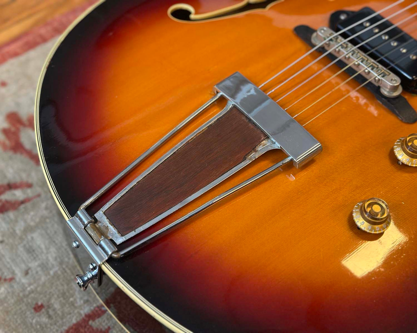 1974 YAMAHA AE-11 Archtop MIJ - Sunburst