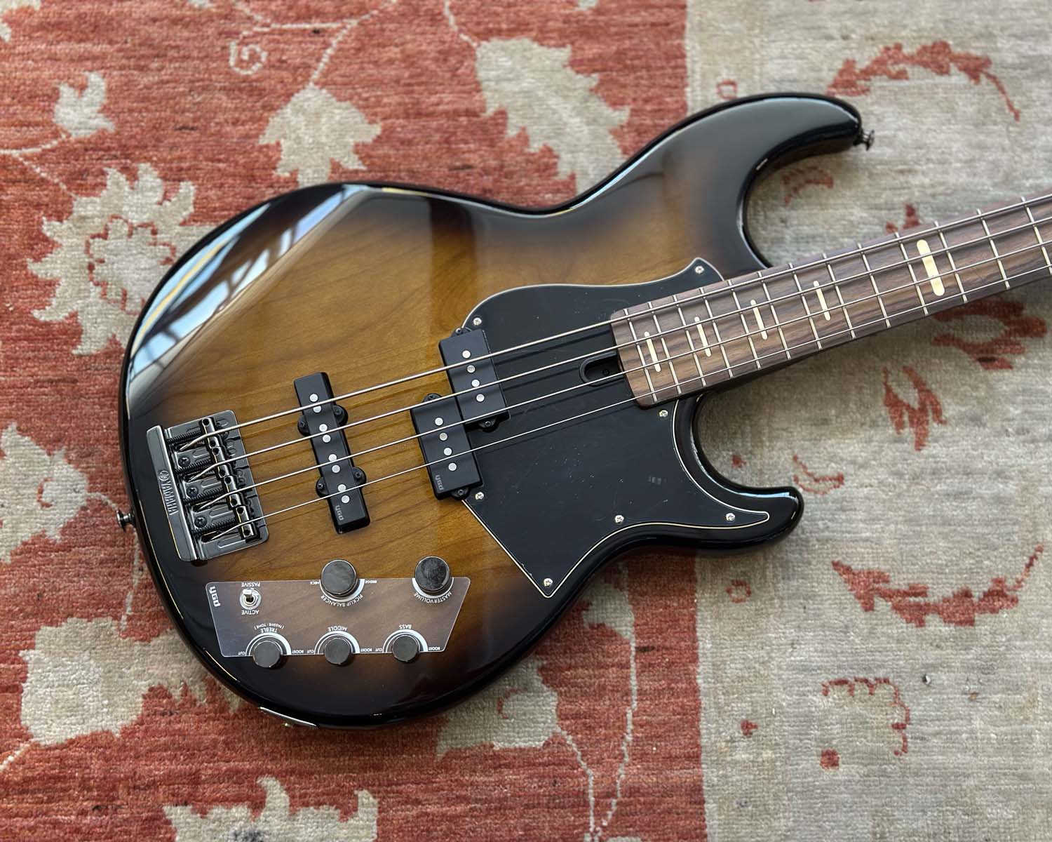 YAMAHA BB734A Broadbass Dark Coffee Sunburst