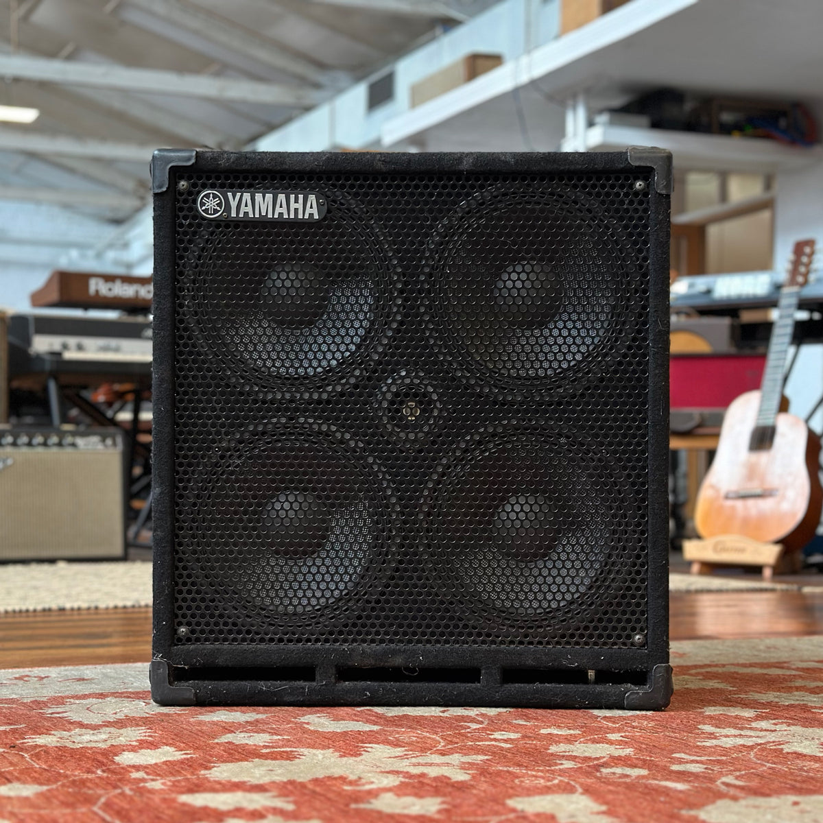 YAMAHA BBT410S 4x10 Bass Cabinet