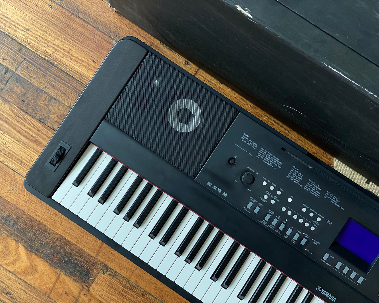 Yamaha dgx650b on sale digital piano