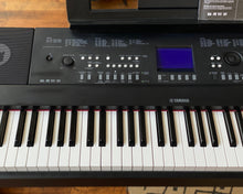 Load image into Gallery viewer, YAMAHA DGX-650 Digital Piano
