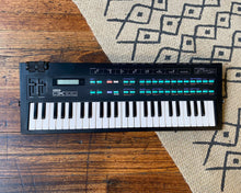 Load image into Gallery viewer, YAMAHA DX100
