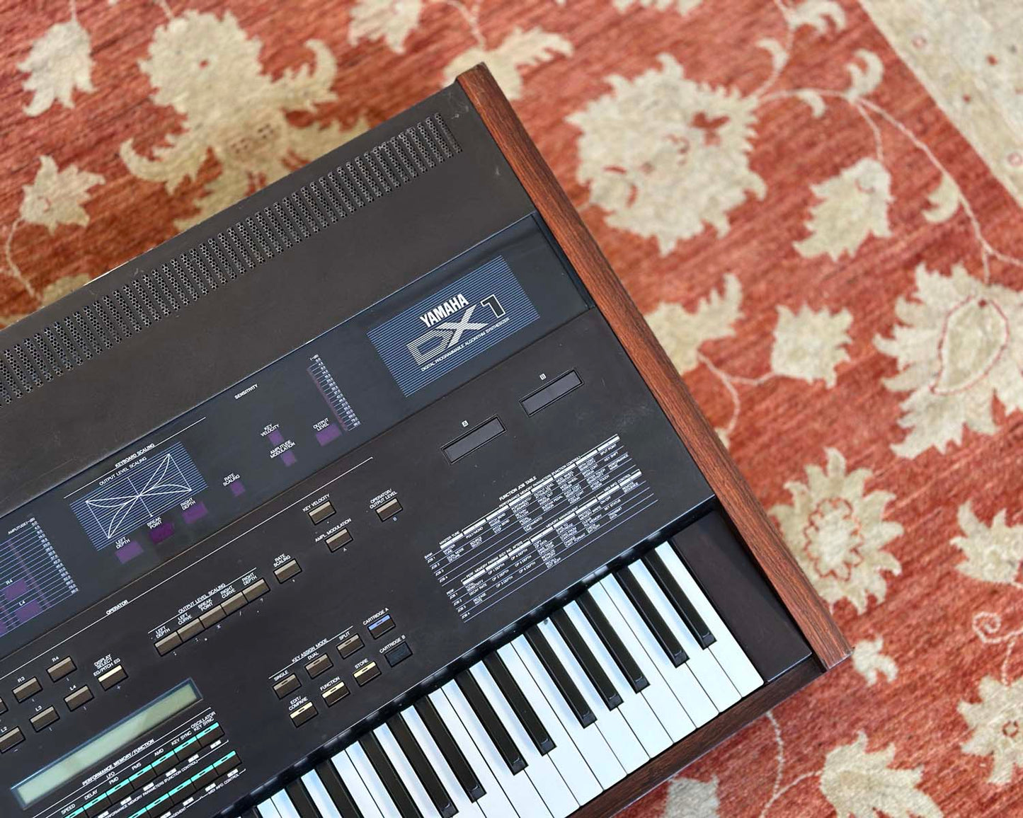 YAMAHA DX1 Digital Programmable Algorithm Synthesizer #1043