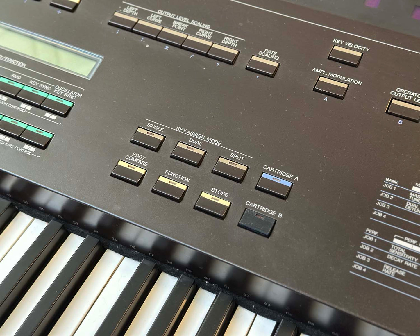 YAMAHA DX1 Digital Programmable Algorithm Synthesizer #1043