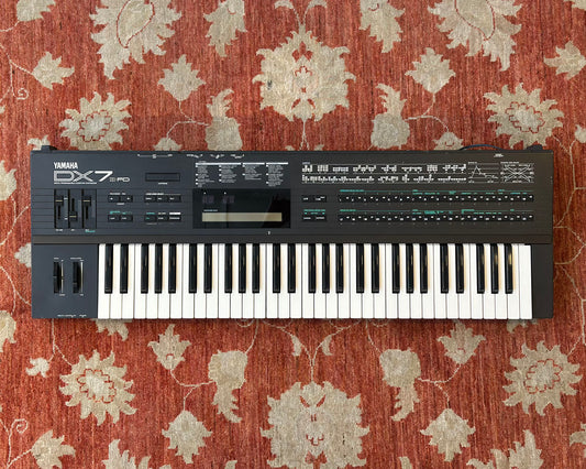 YAMAHA DX7-II-FD