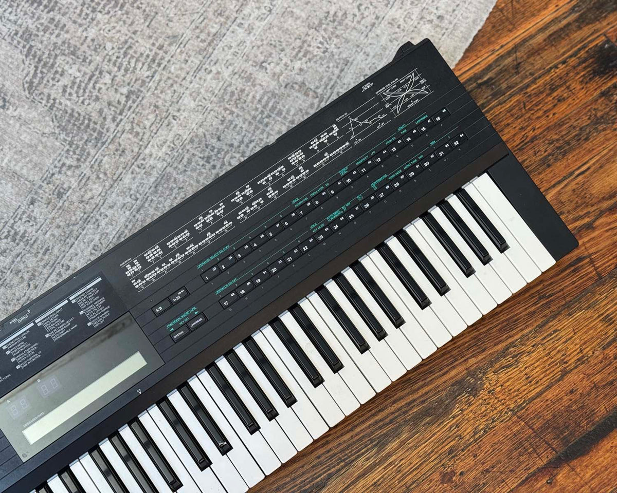 YAMAHA DX7-II D Digital Programmable Algorithm Keyboard Synthesizer ...