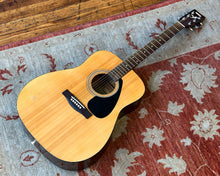 Load image into Gallery viewer, YAMAHA F310P Acoustic Guitar w/Gigbag
