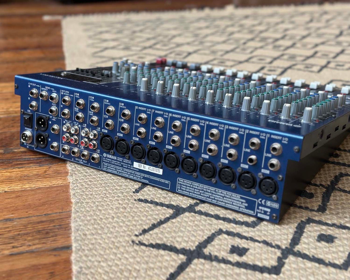 YAMAHA MG16/6FX 16 Channel Analogue Mixing Console