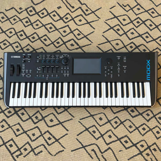 YAMAHA MODX6 Music Synthesizer