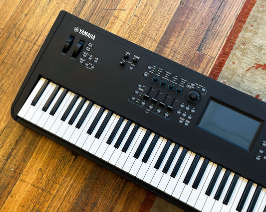 YAMAHA MODX8+ Weighted 88 Key Synthesizer