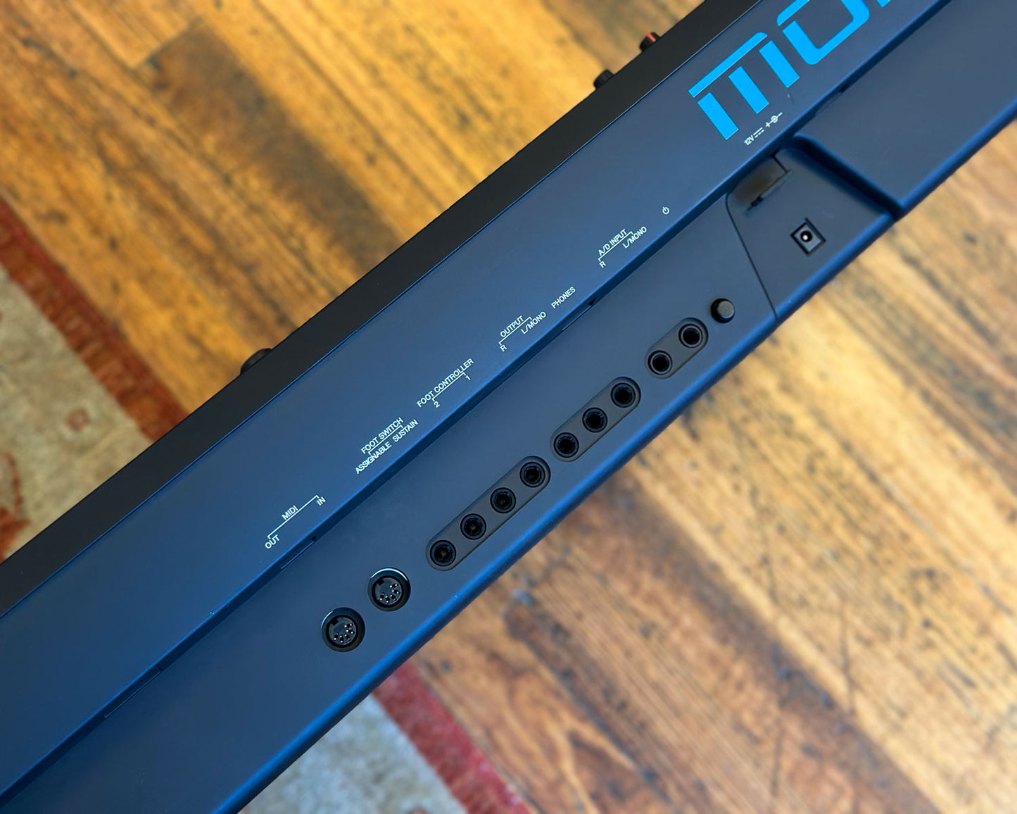 YAMAHA MODX8+ Weighted 88 Key Synthesizer