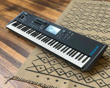Load image into Gallery viewer, YAMAHA MODx7 Music Synthesizer
