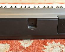 Load image into Gallery viewer, YAMAHA P-70 88-Key Graded Hammer Effect Electric PIano
