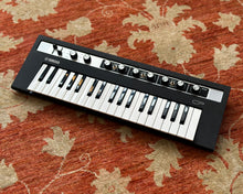 Load image into Gallery viewer, YAMAHA Reface CP Electric Piano
