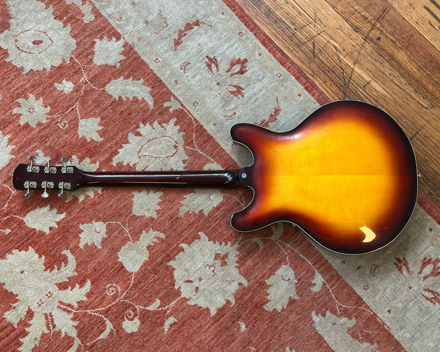 YAMAHA SA-30T Semi-Hollow