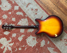 Load image into Gallery viewer, YAMAHA SA-30T Semi-Hollow
