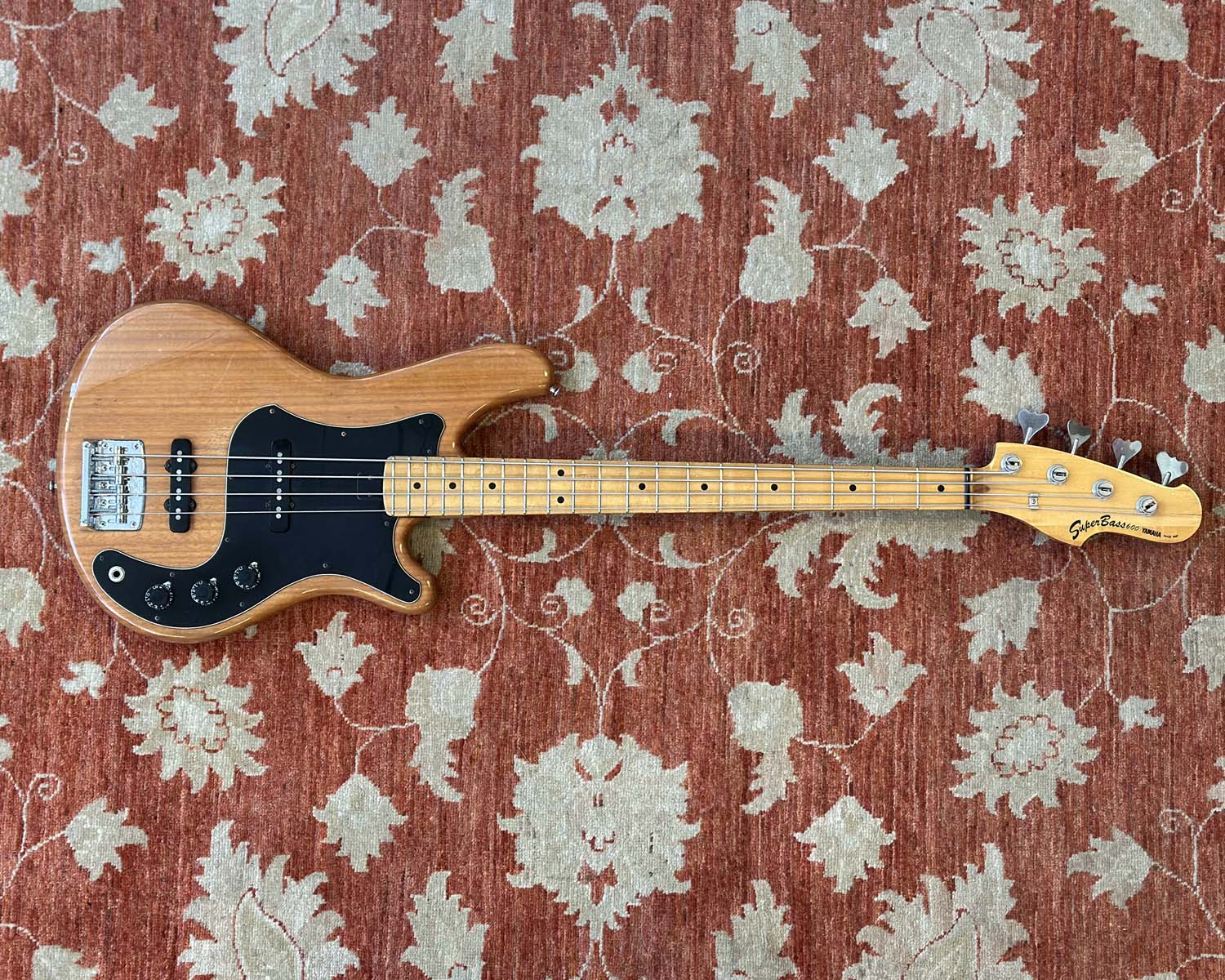 1977 YAMAHA Super Bass 600 – Found Sound