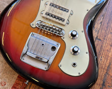 Load image into Gallery viewer, 1968 YAMAHA SG-12 - Made in Japan
