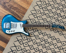 Load image into Gallery viewer, 1968 Candy Blue YAMAHA SG-5A &#39;Flying Samurai&#39; - w/ OHSC - Excellent Condition
