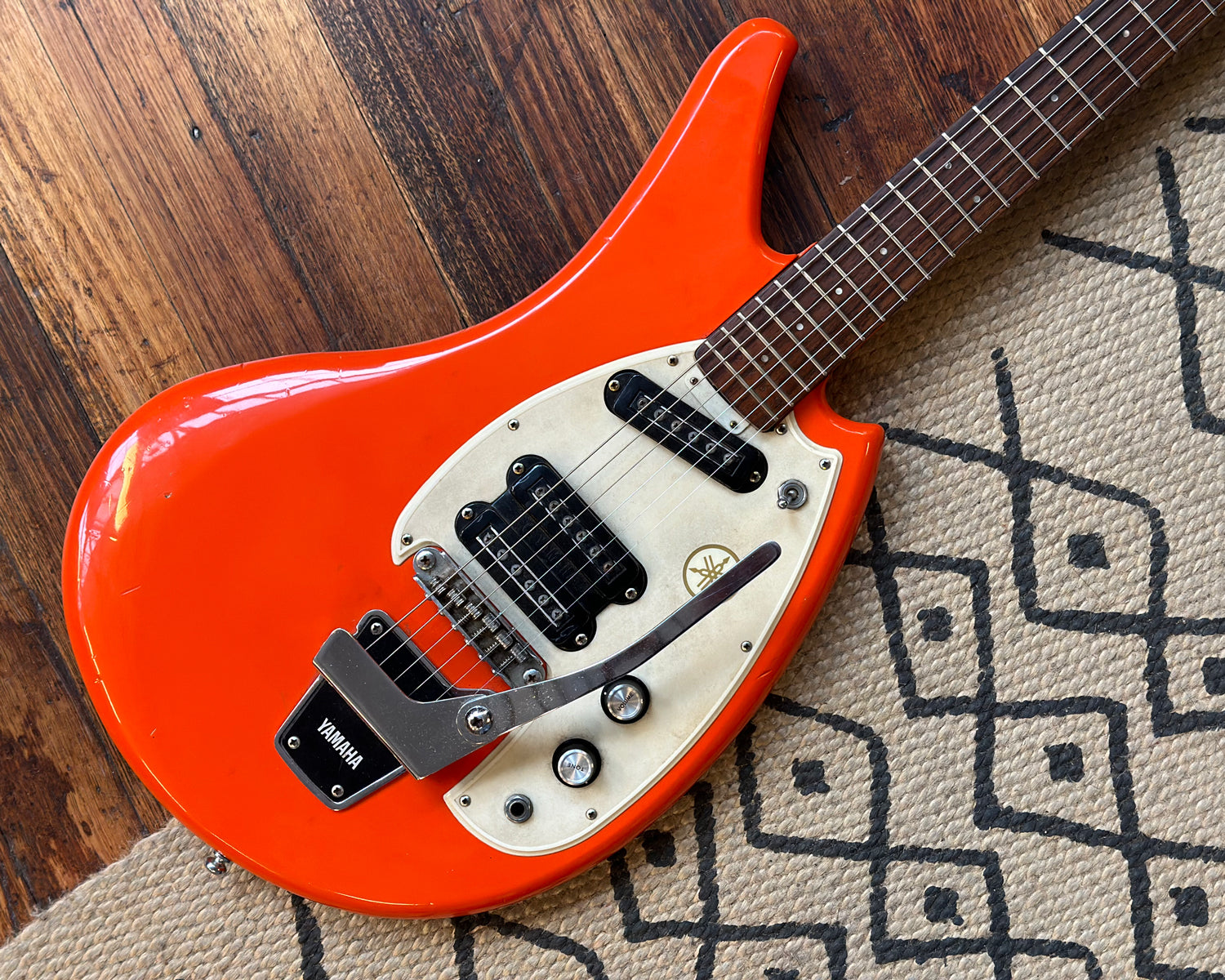 Yamaha エレキギター SG-3C オレンジ フライングバナナ Yamaha エレキギター SG-3C オレンジ フライングバナナ